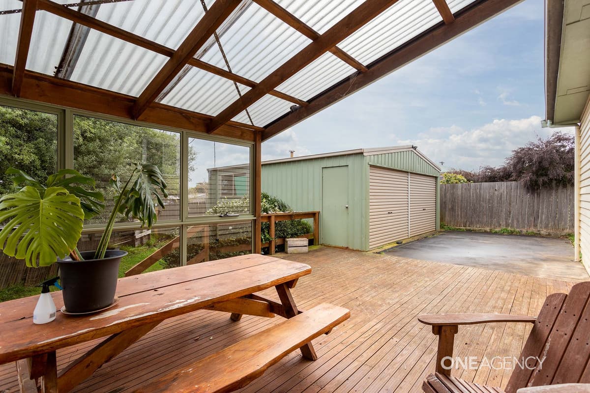 6 Hardy Street, Acton, Acton - Thumbnail 2
