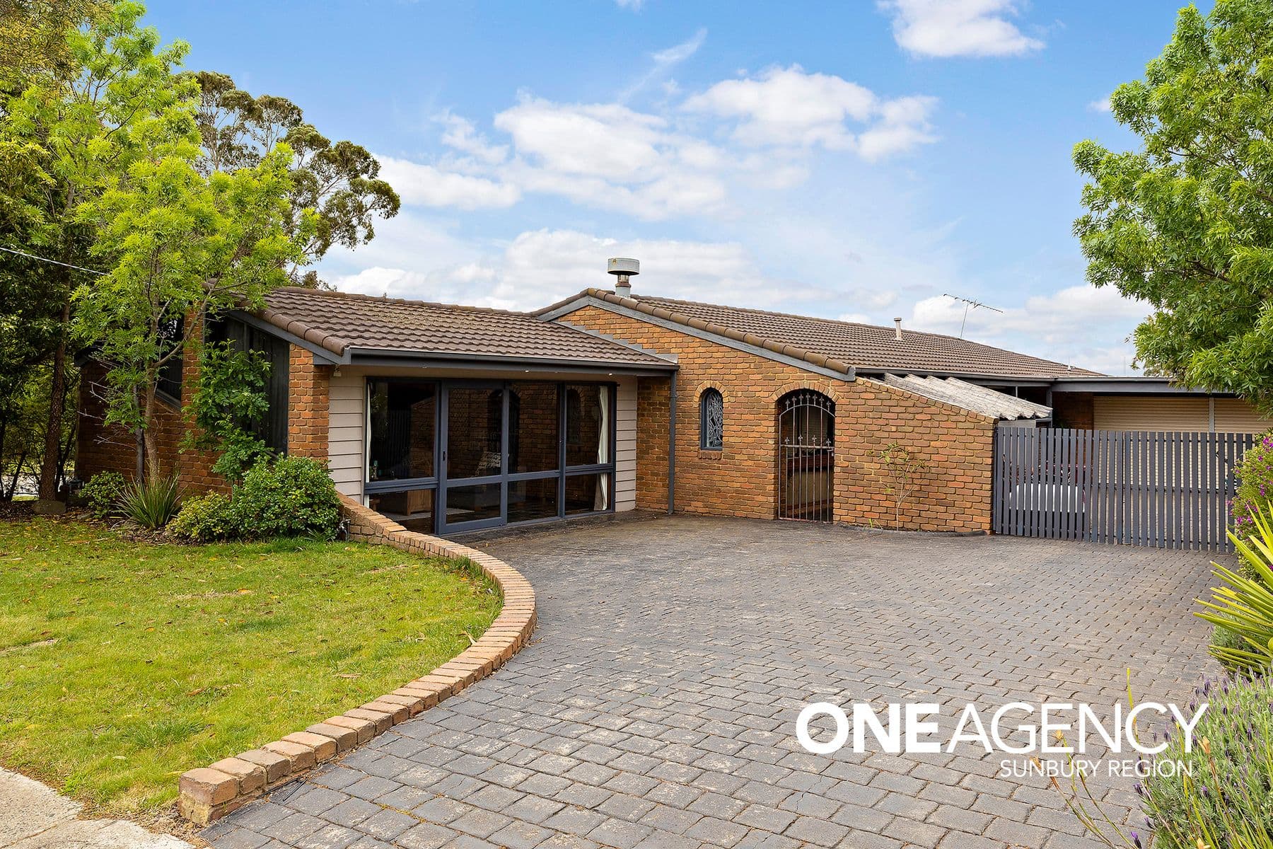 15 Plante Court, Sunbury, Sunbury - Thumbnail 3