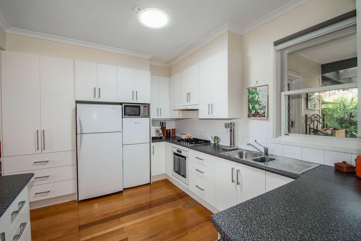 29 Willow Road, Upper Ferntree Gully, Upper Ferntree Gully - Thumbnail 5