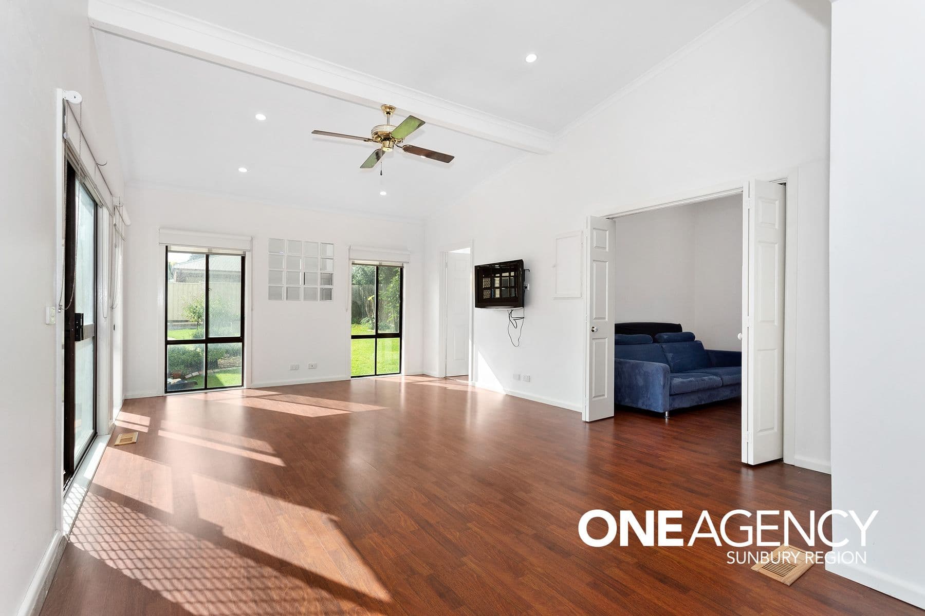 55 Barkly Street, Sunbury, Sunbury - Thumbnail 2