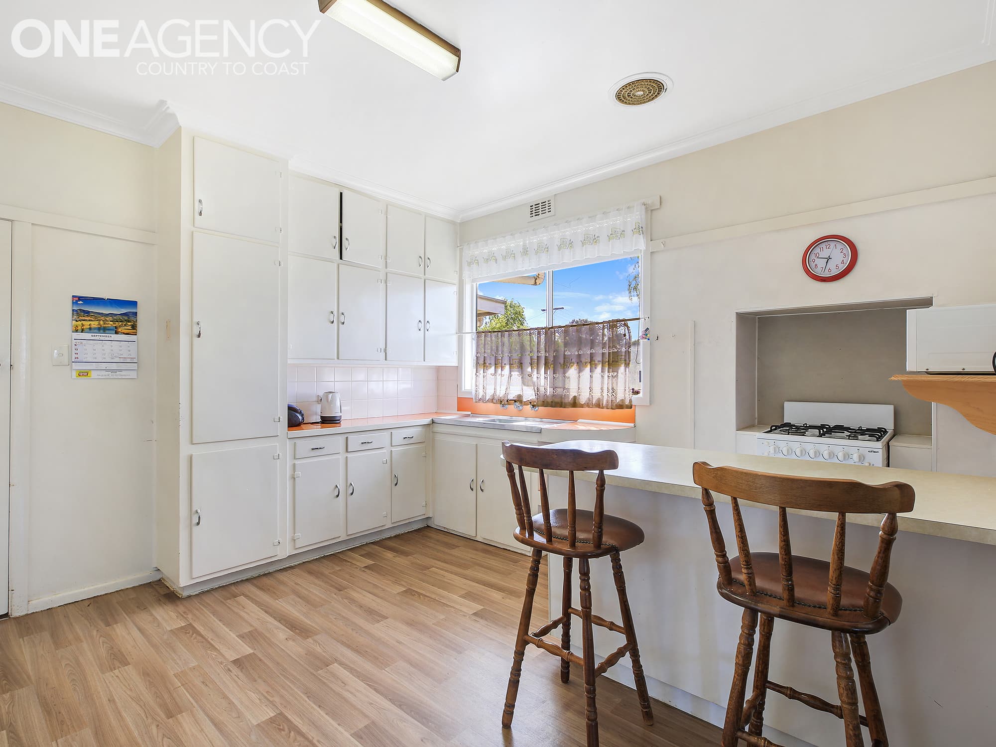 8 Smethurst Street, Drouin, Drouin - Thumbnail 2