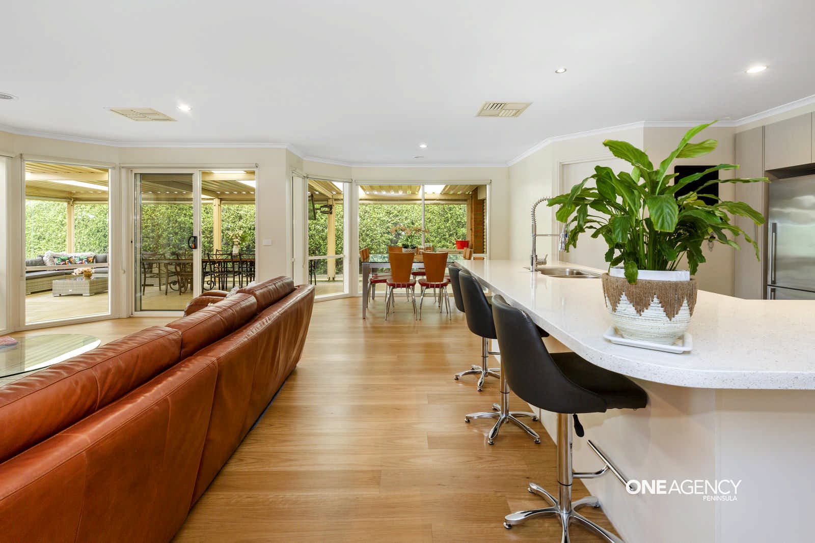 5 Colebrook Court, Mornington, Mornington - Thumbnail 4