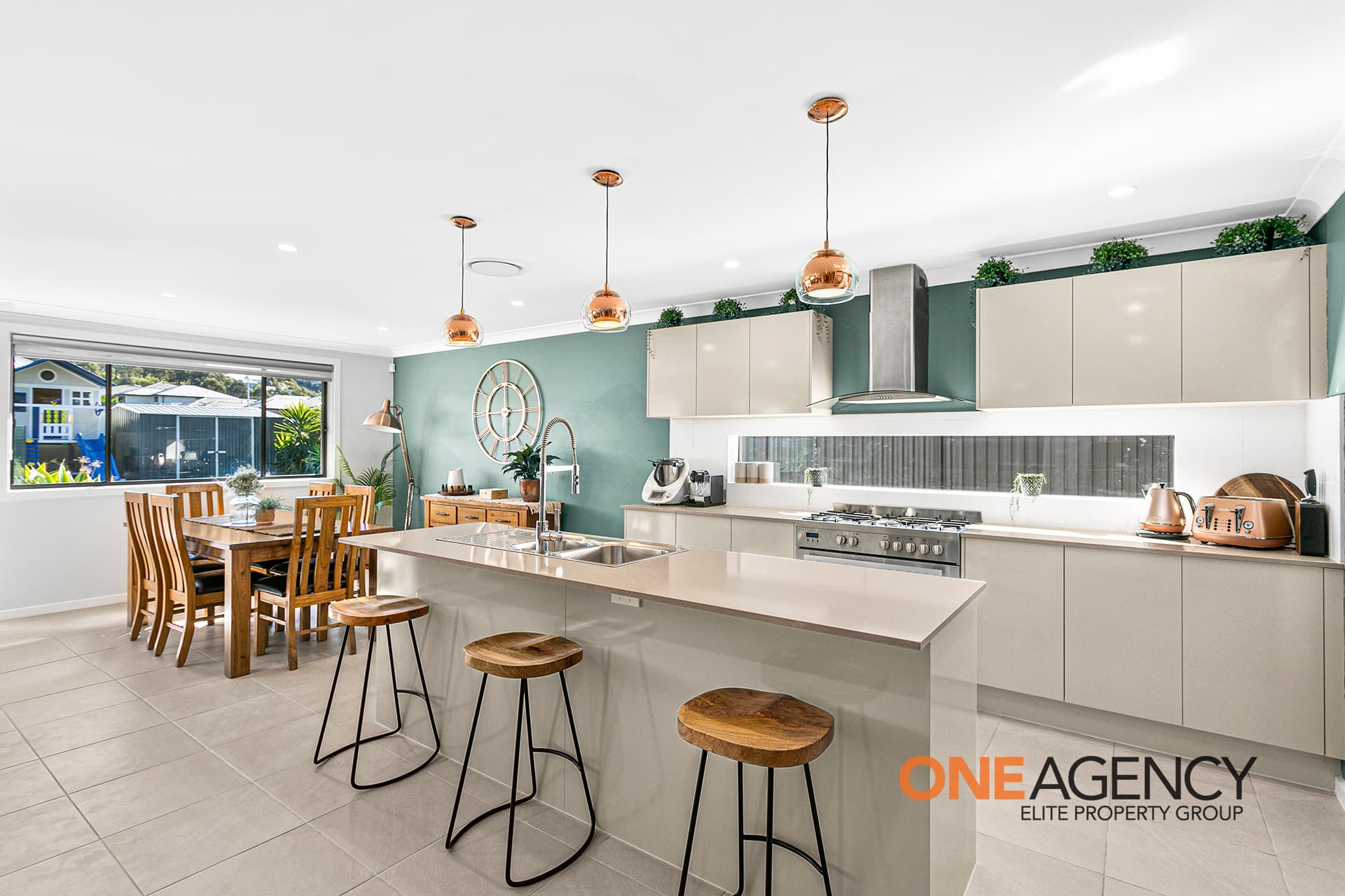 22 Honeybee Crescent, Calderwood, Calderwood - Thumbnail 4