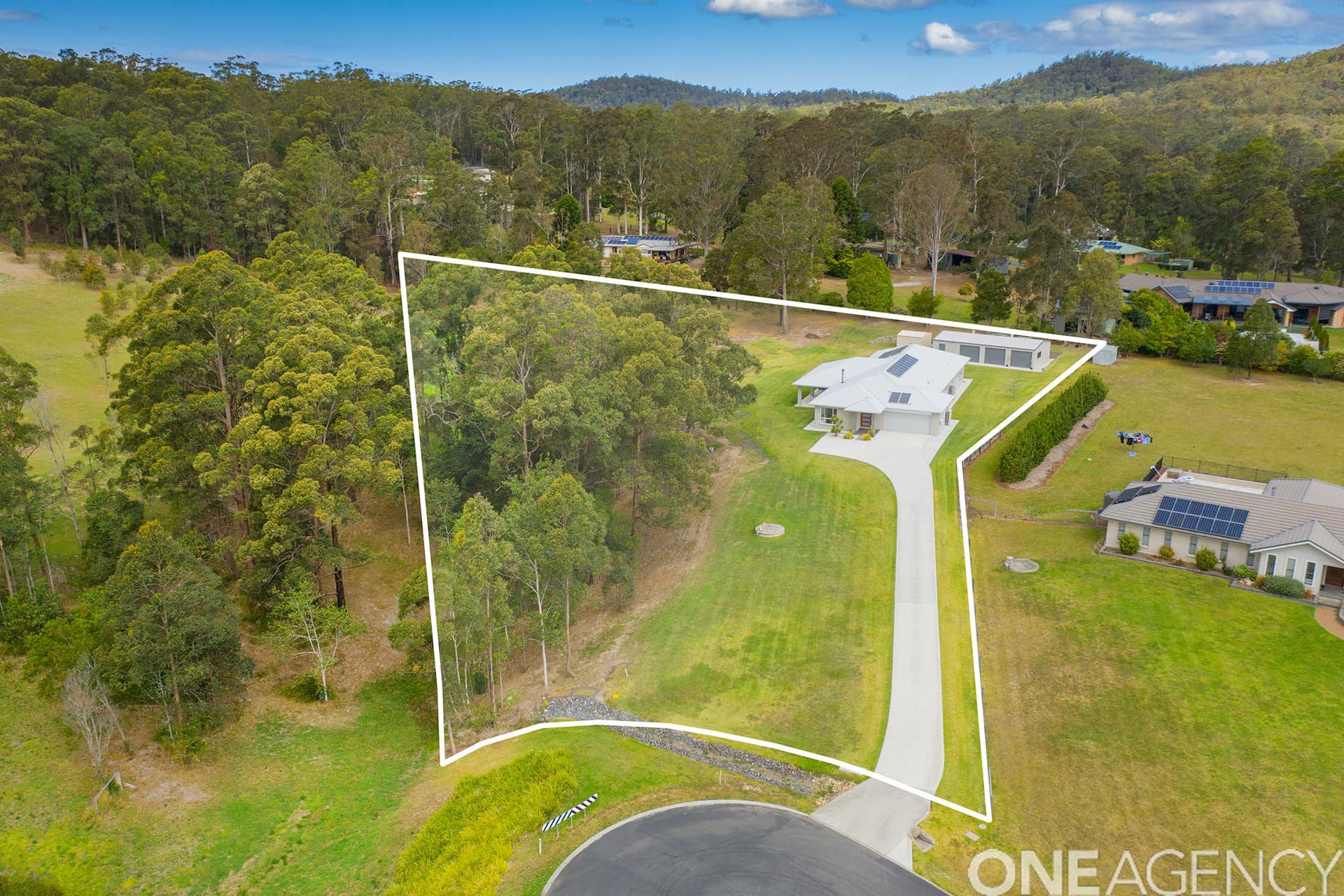 40 Regal Brae, King Creek, King Creek - Thumbnail 2