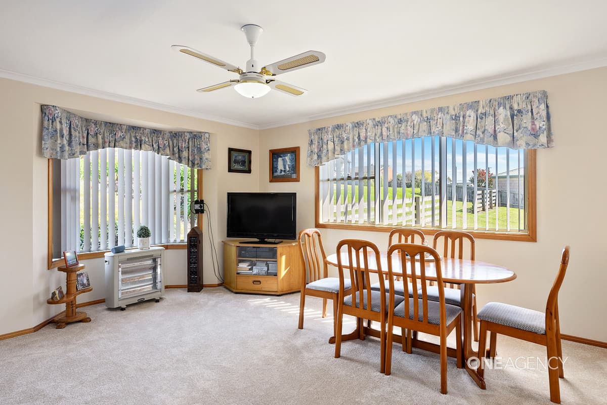 9 Sampson Avenue, Smithton, Smithton - Thumbnail 2
