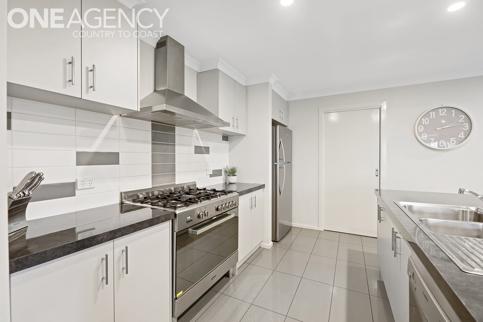 14 Waters Edge Place, Drouin, Drouin - Thumbnail 4