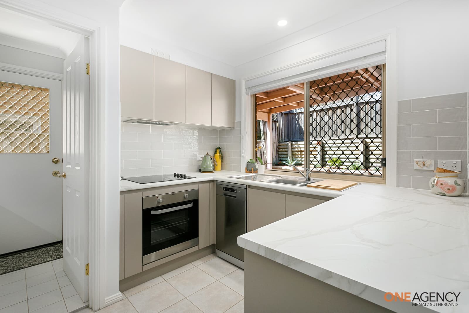 36/2 Schofield Place, Menai, Menai - Thumbnail 4