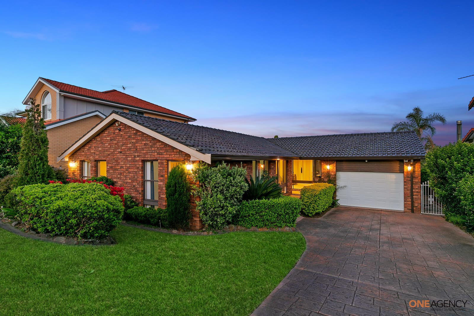20 Mariner Road, Illawong, Illawong - Image 1