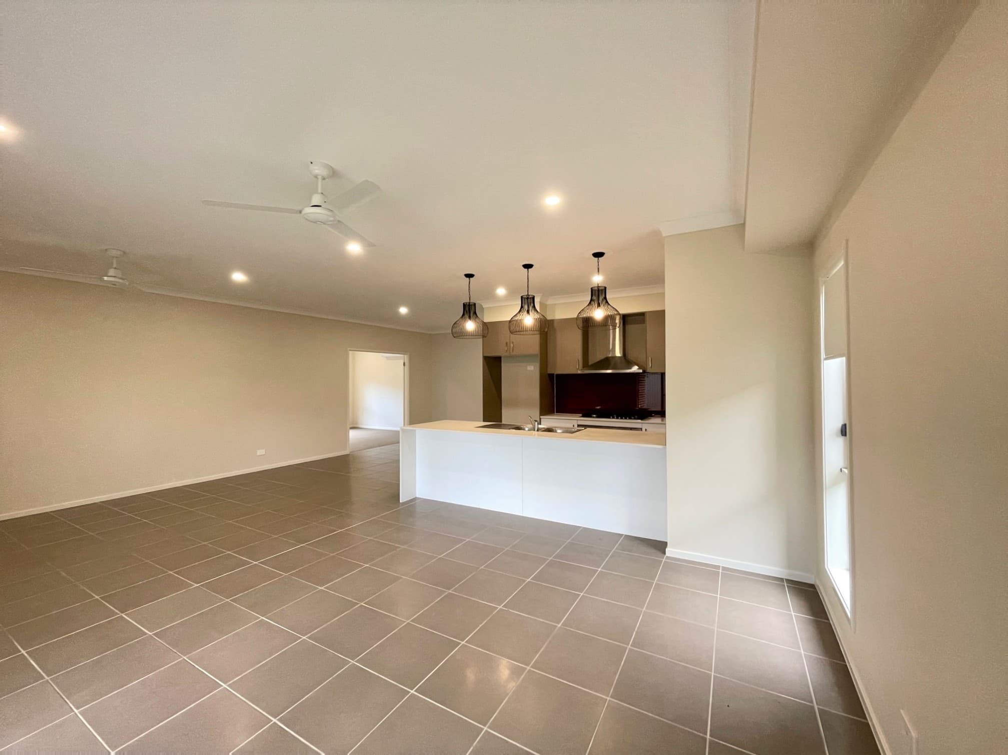 48 Norwood Avenue, Hamlyn Terrace, Hamlyn Terrace - Thumbnail 5