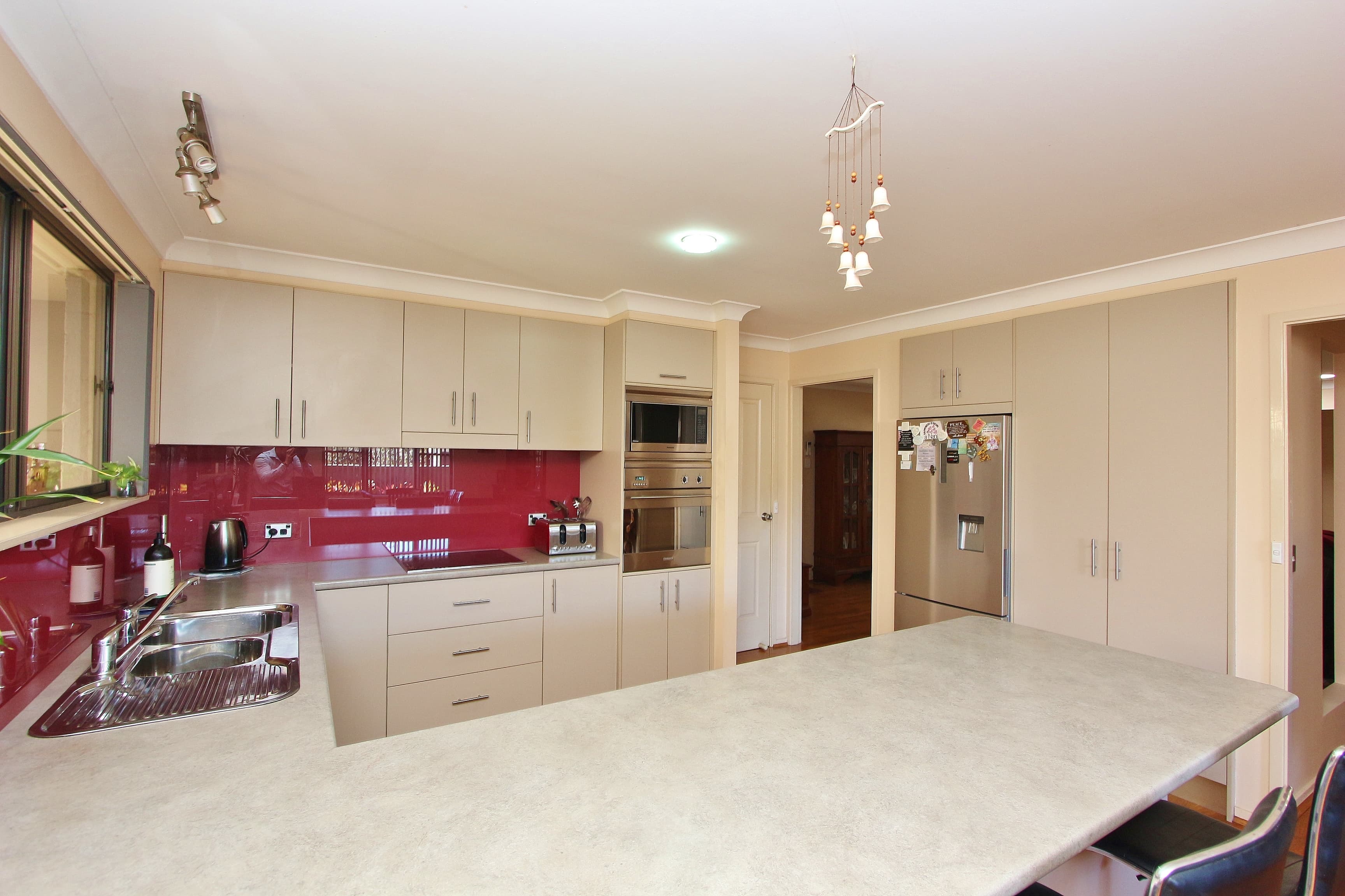 6 Leighton Close, North Haven, North Haven - Thumbnail 3