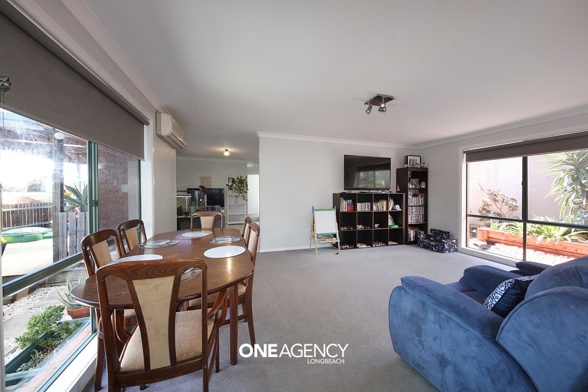 9 Chapman Street, Carrum Downs, Carrum Downs - Thumbnail 2