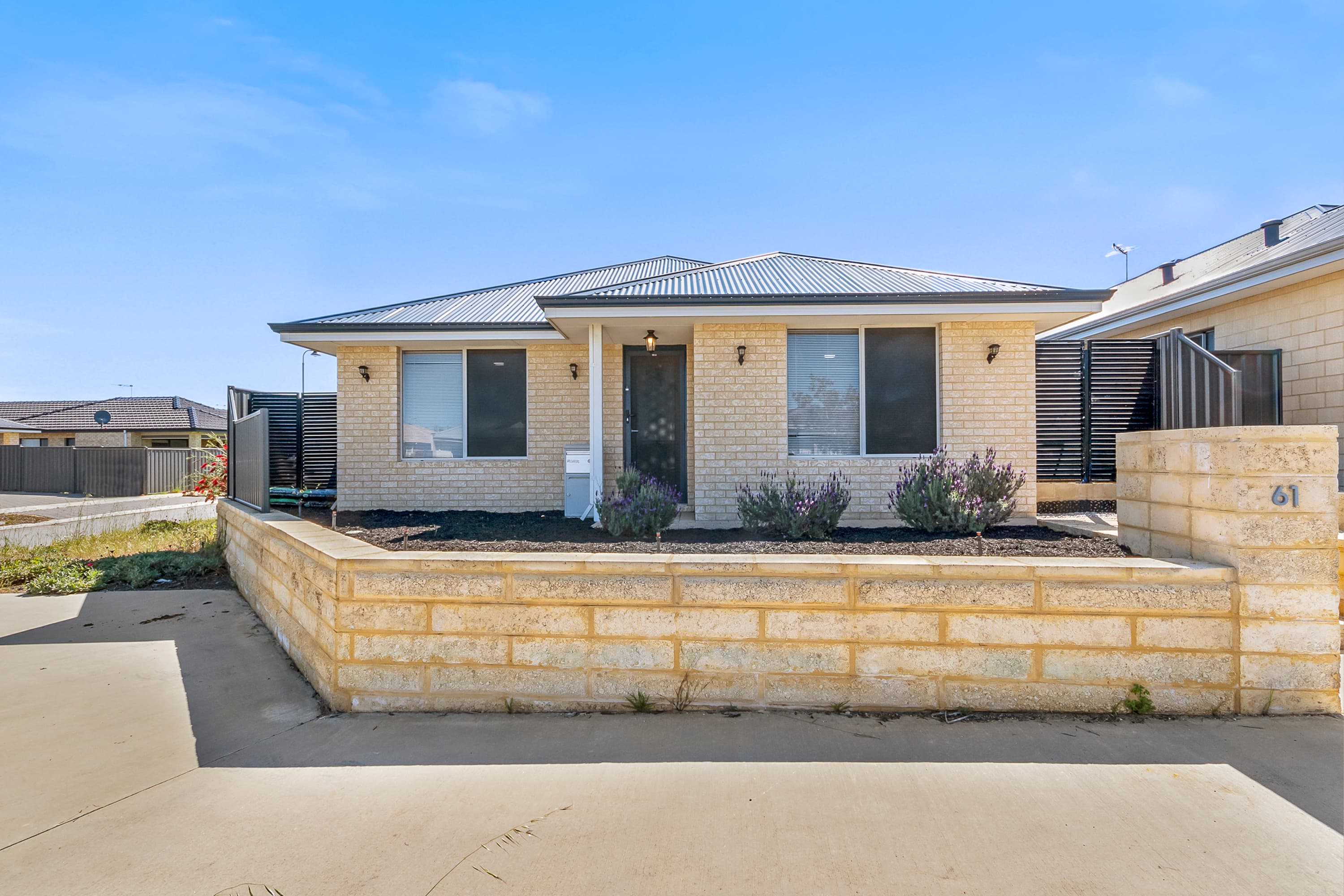 61 Greenside Drive, Yanchep, Yanchep - Thumbnail 2