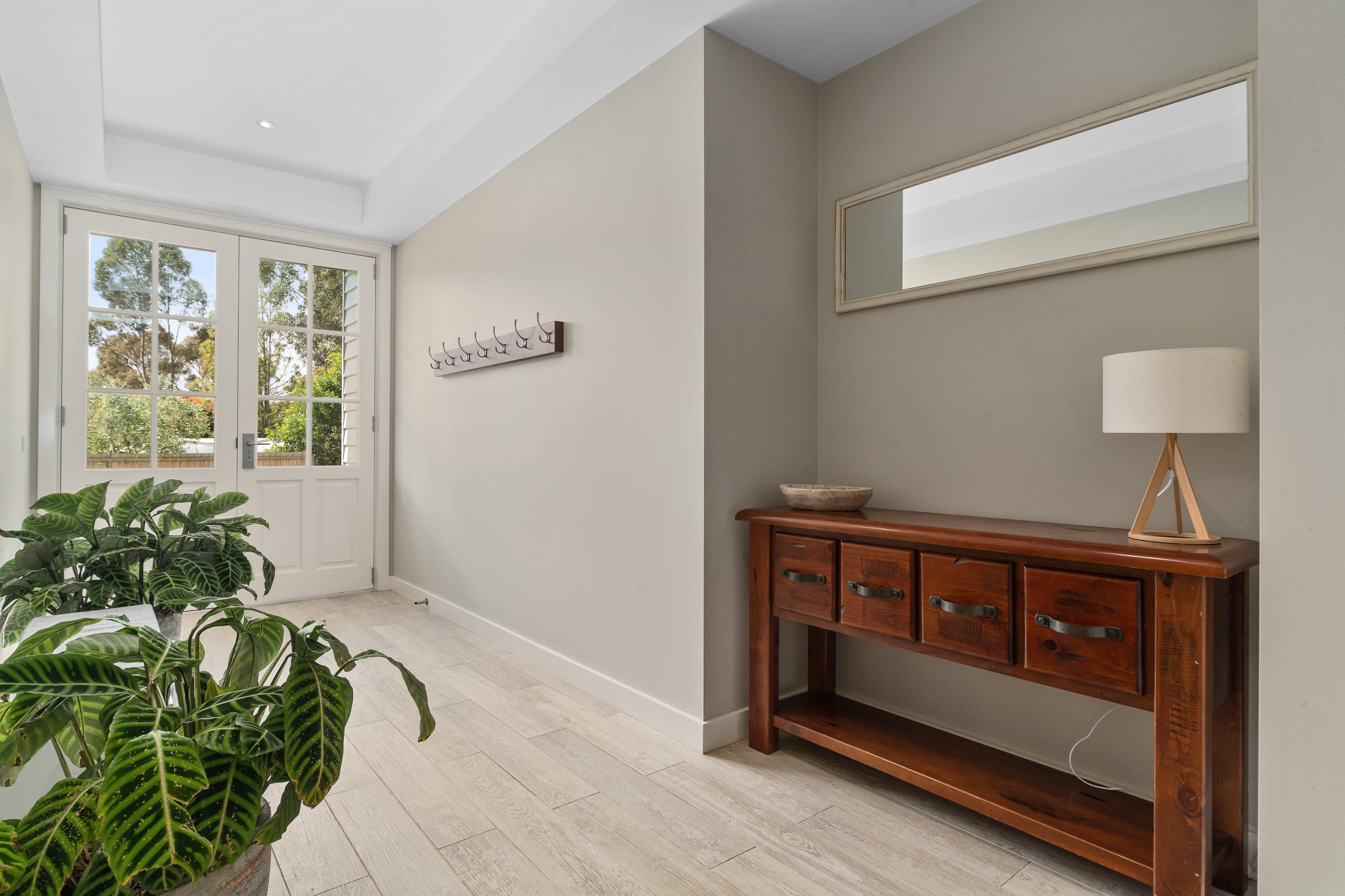 22A Grant Road, Somerville, Somerville - Thumbnail 2