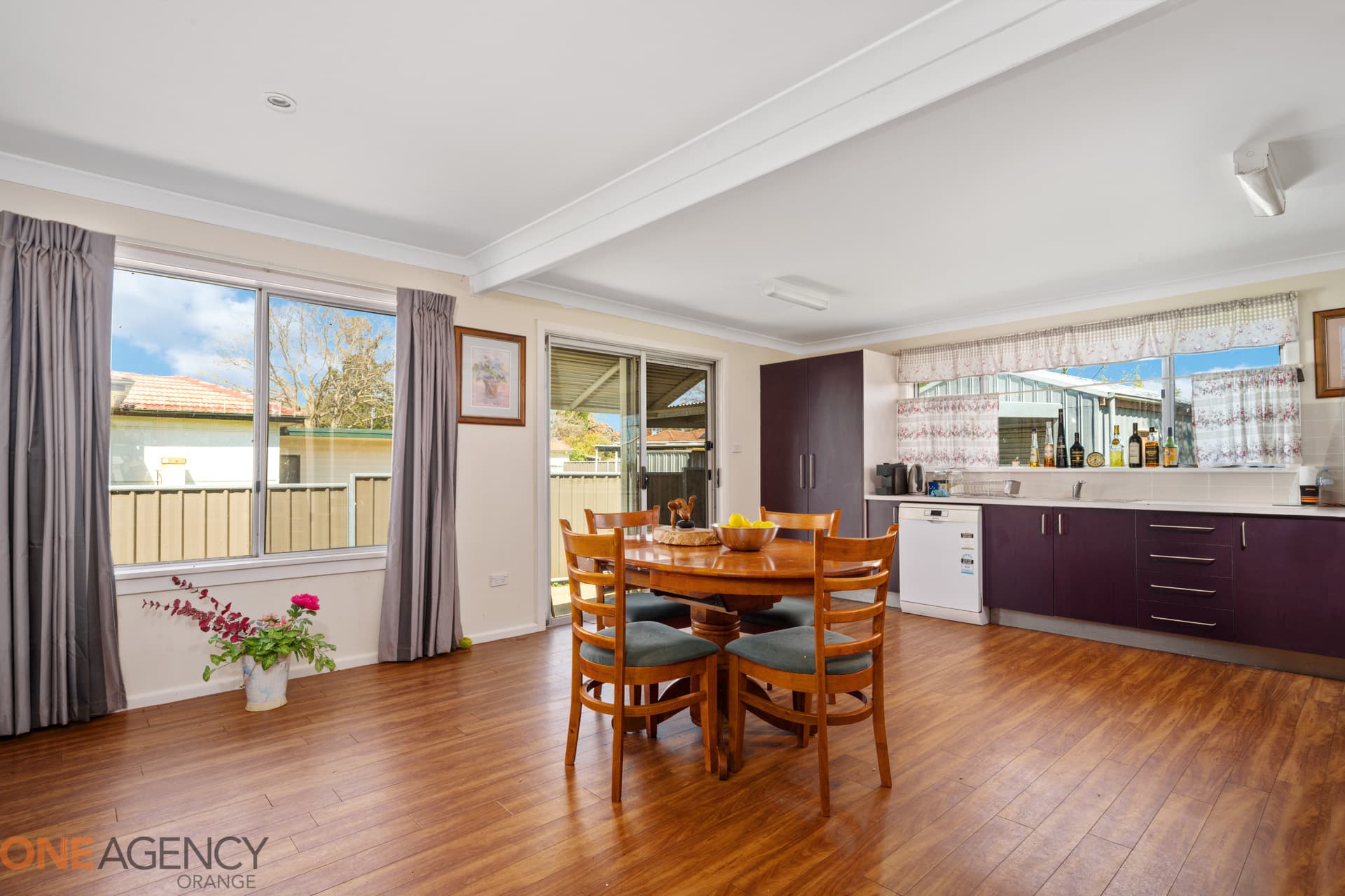 9 Chestnut Avenue, Orange, Orange - Thumbnail 2
