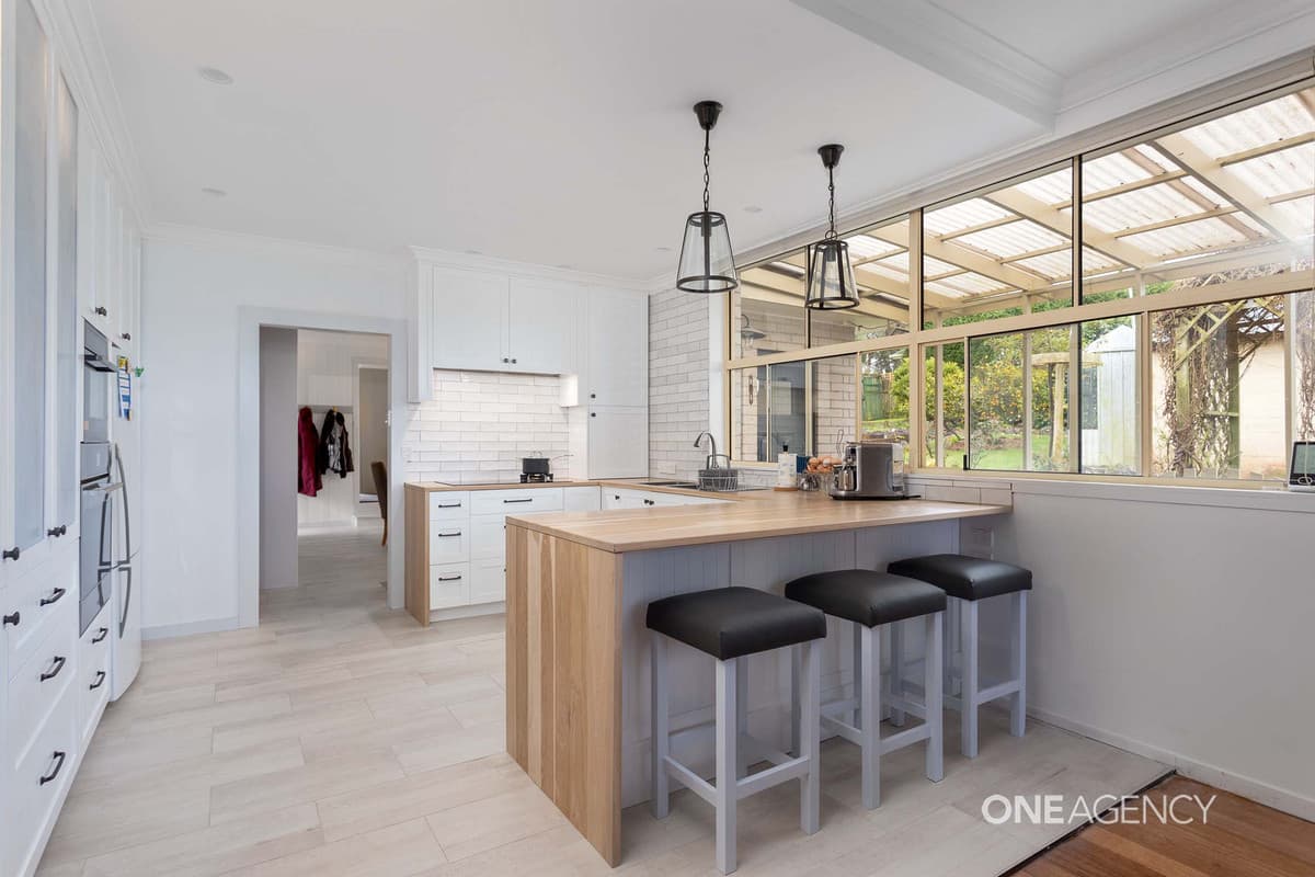 23 Dallas Road, Somerset, Somerset - Thumbnail 4