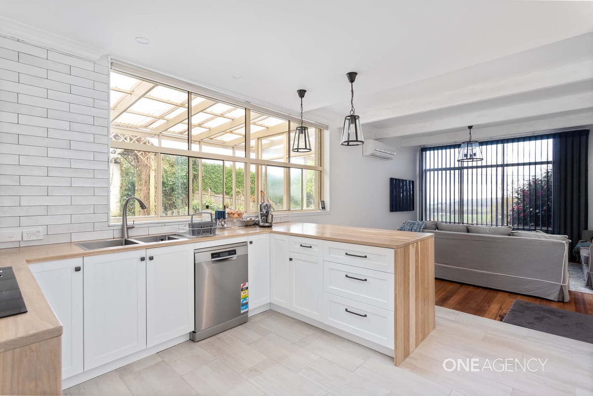 23 Dallas Road, Somerset, Somerset - Thumbnail 5