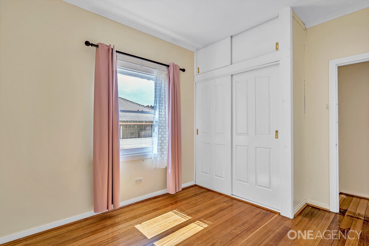34 Collins Street, Brooklyn, Brooklyn - Thumbnail 6