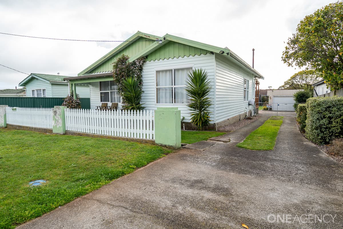 7 Hogg Street, Wynyard, Wynyard - Image 1