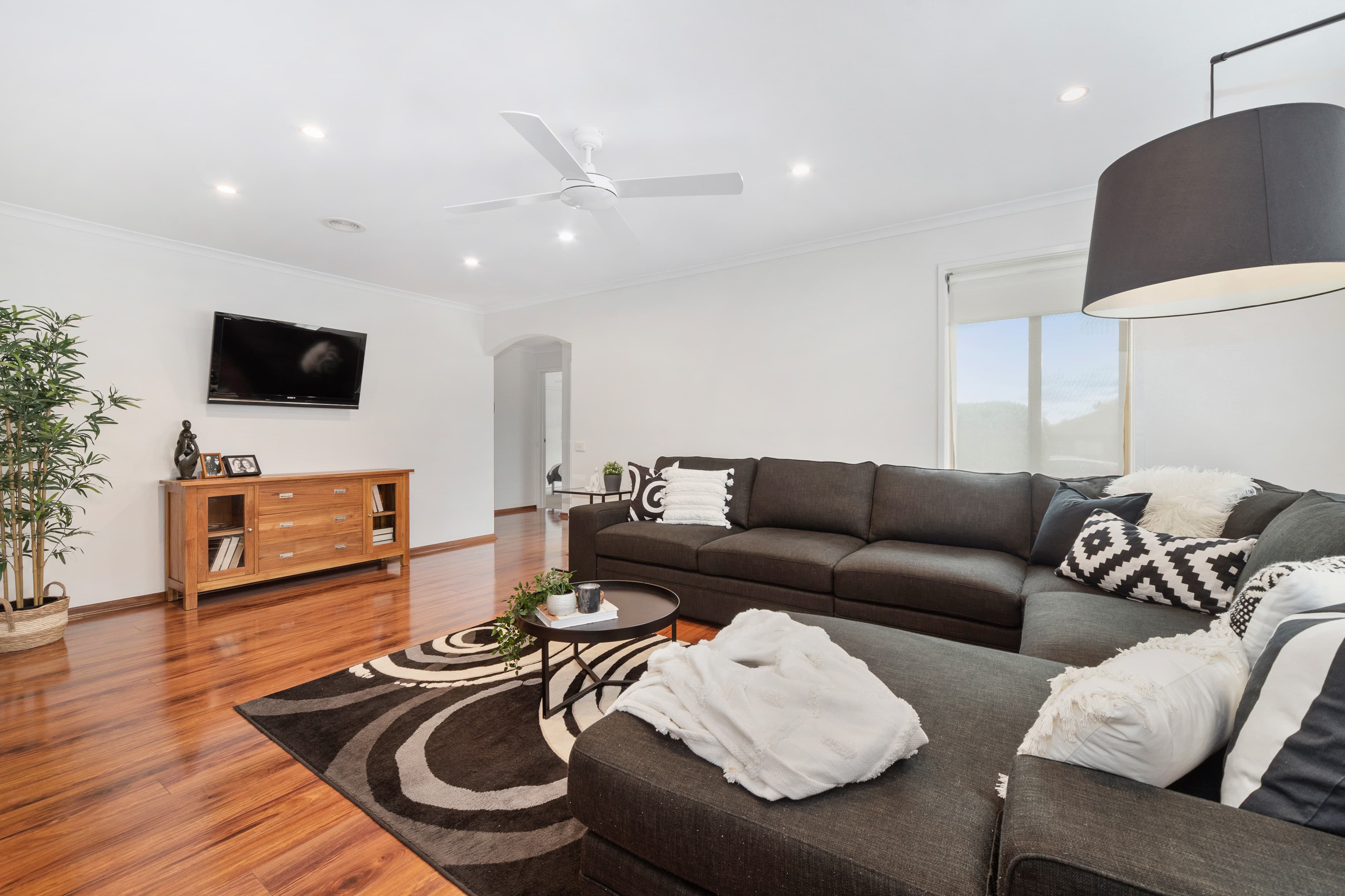 11/42 Eramosa Road, Somerville, Somerville - Thumbnail 5