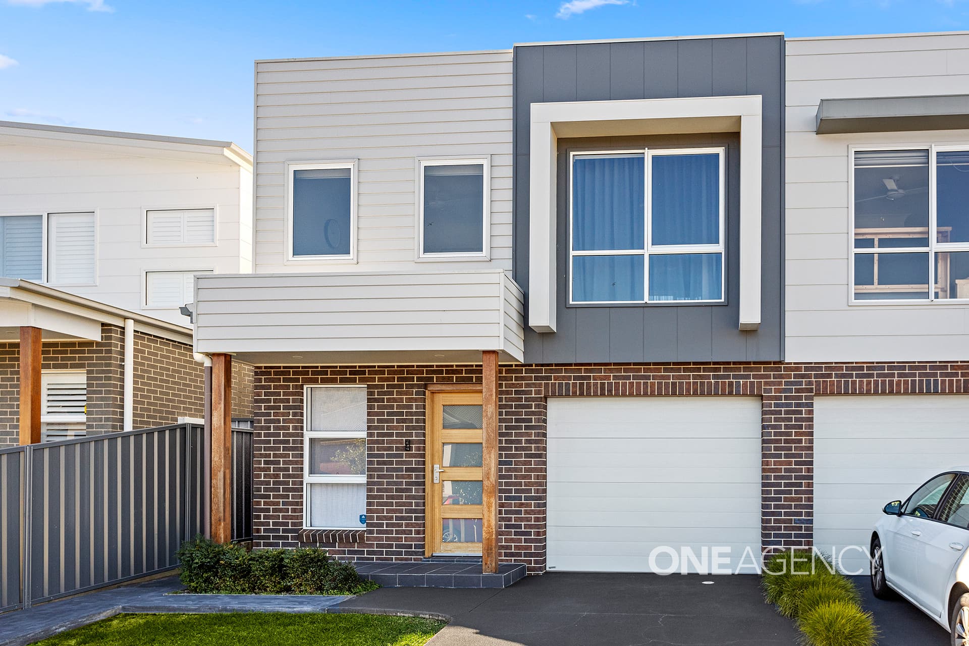8b Saddleback Crescent, Kembla Grange, Kembla Grange - Image 1