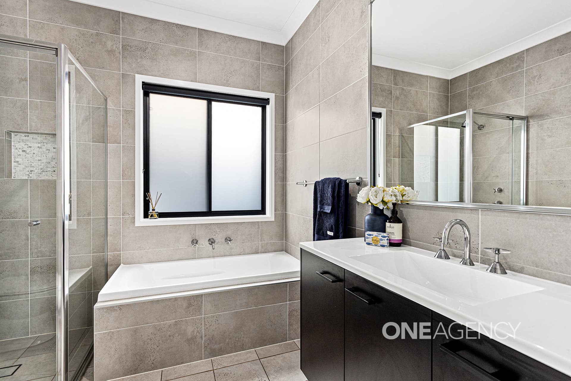 51 Excelsior Drive, Calderwood, Calderwood - Thumbnail 7