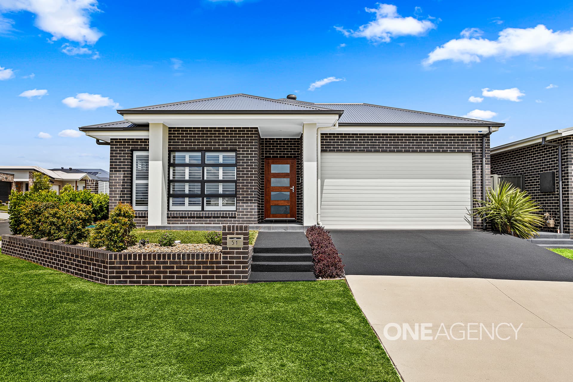 51 Excelsior Drive, Calderwood, Calderwood - Image 1
