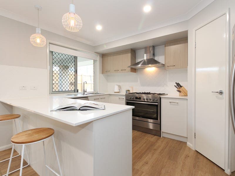 41 Nursery Place, Richlands, Richlands - Thumbnail 8