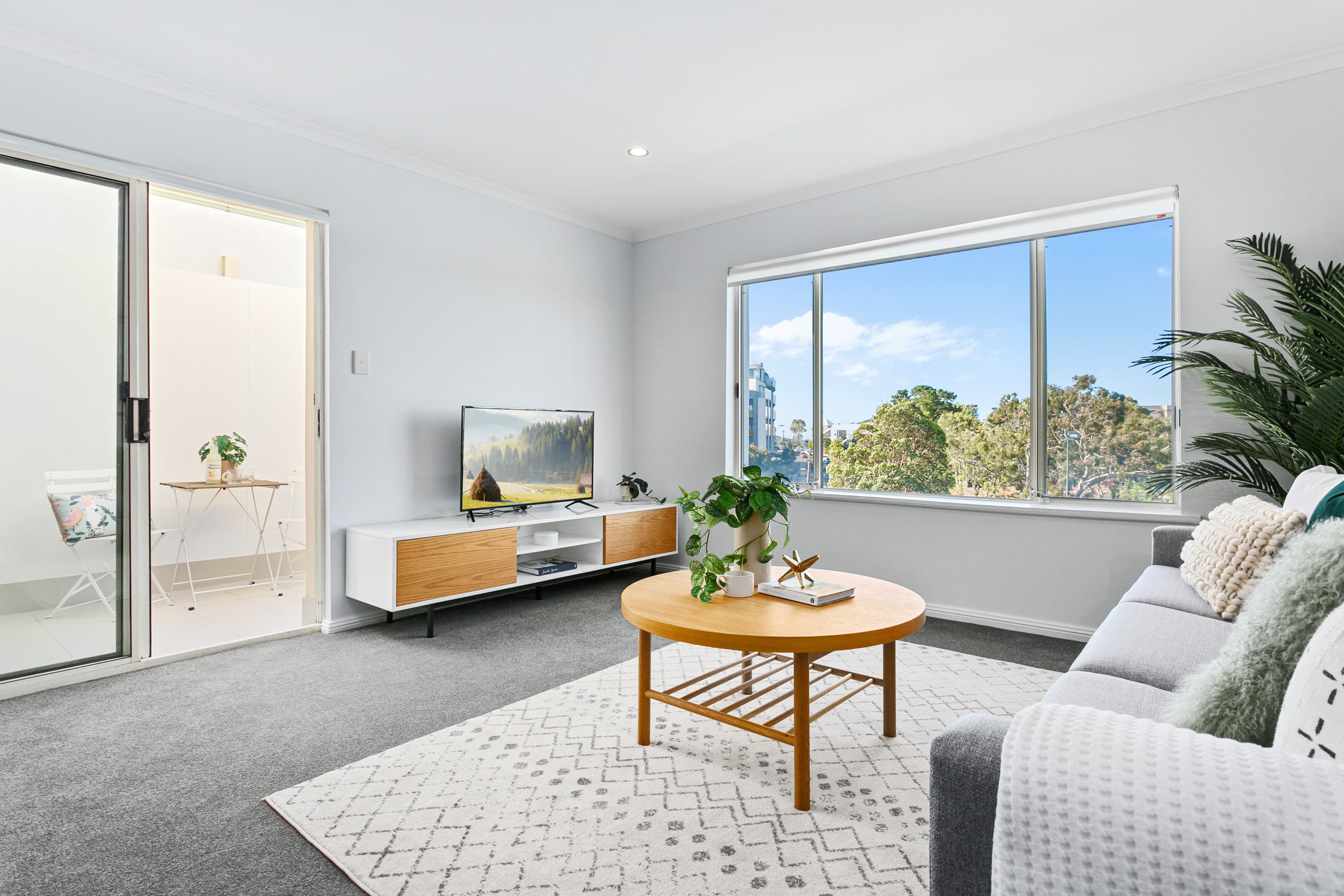 2/17 Station Street, Engadine, Engadine - Image 1
