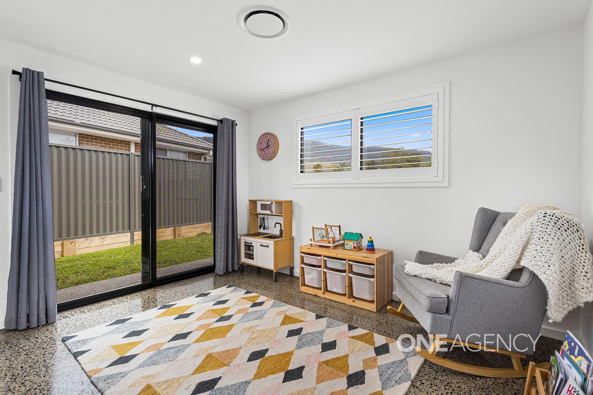 4 Osage Street, Horsley, Horsley - Thumbnail 4