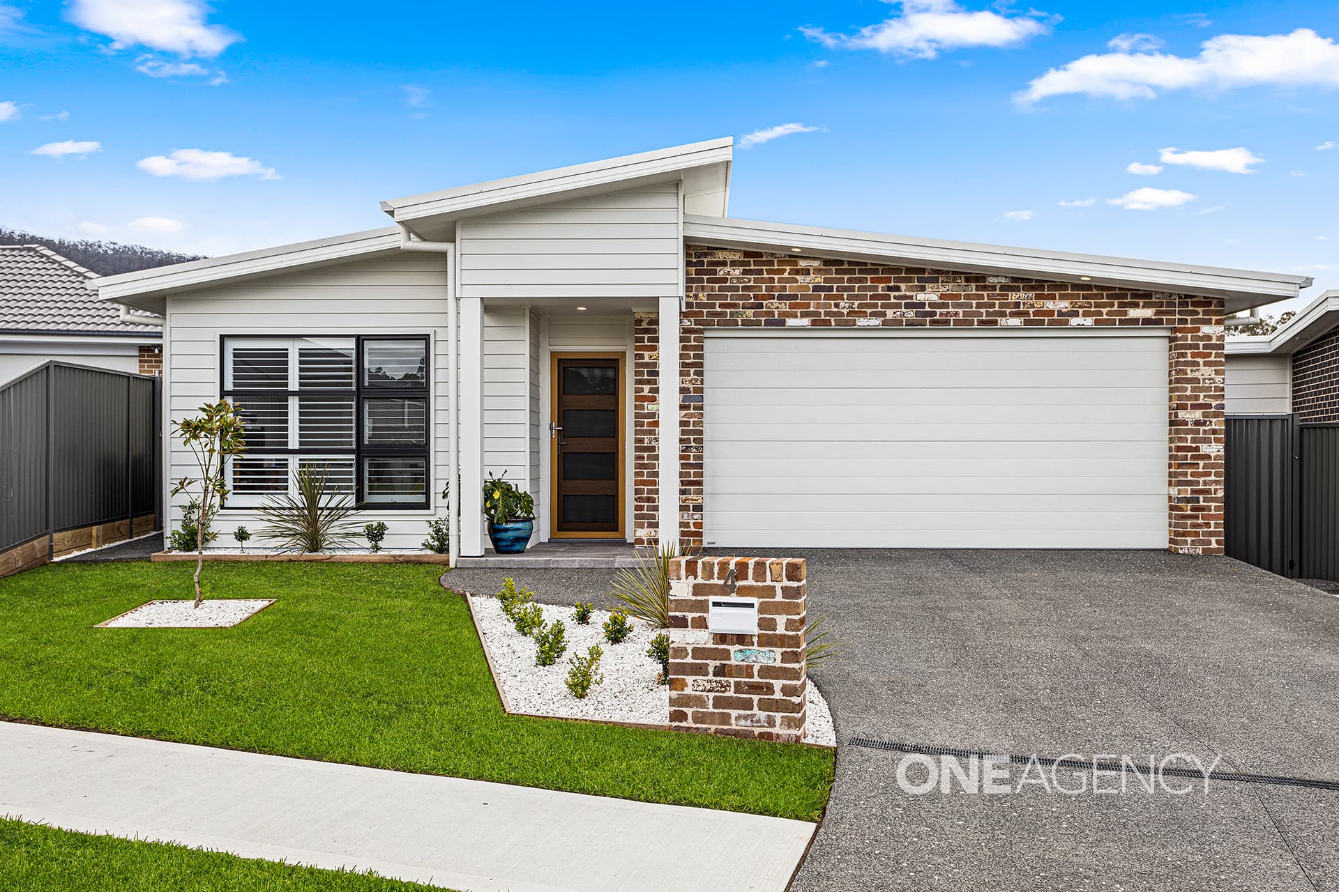 4 Osage Street, Horsley, Horsley - Image 1