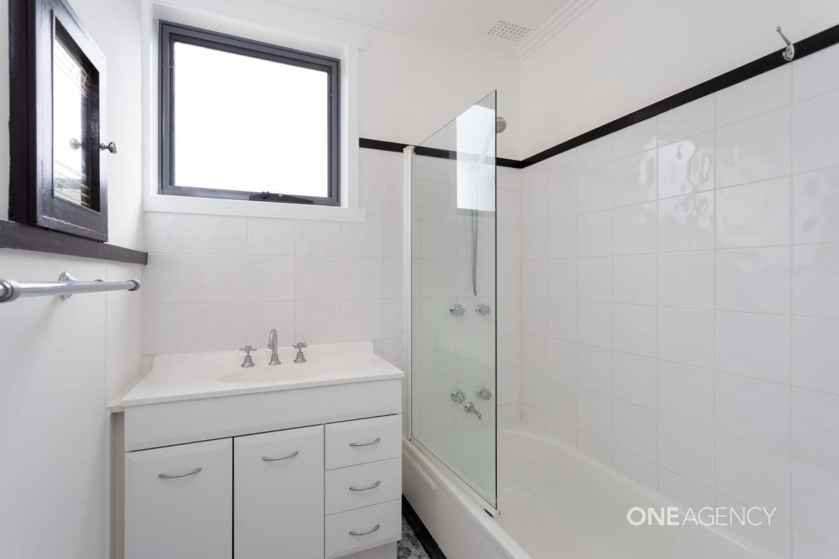 18 Ogden Street, Acton, Acton - Thumbnail 8