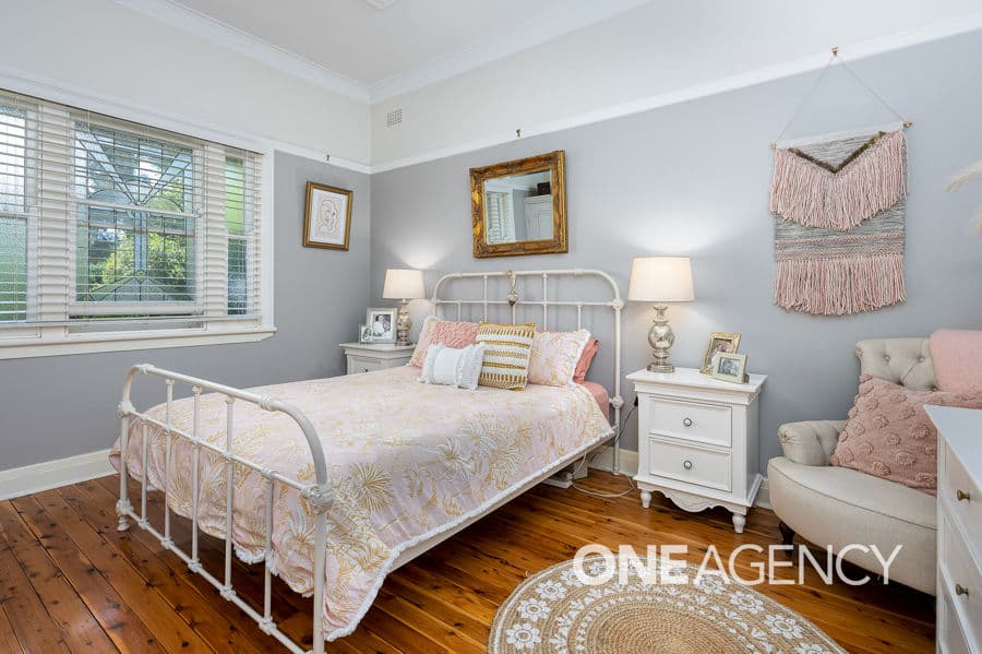 15 LINDSAY Street, Turvey Park, Turvey Park - Thumbnail 5