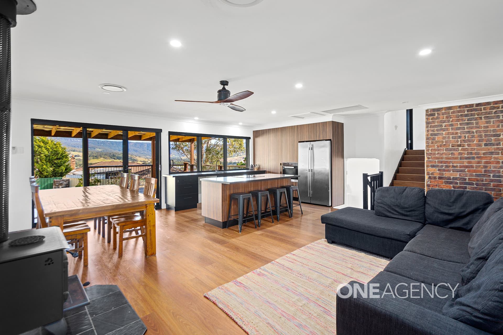 18 Crest Road, Albion Park, Albion Park - Thumbnail 2