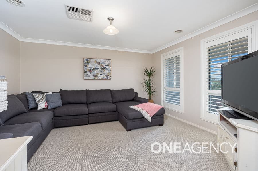 8 YARRAWAH Crescent, Bourkelands, Bourkelands - Thumbnail 2