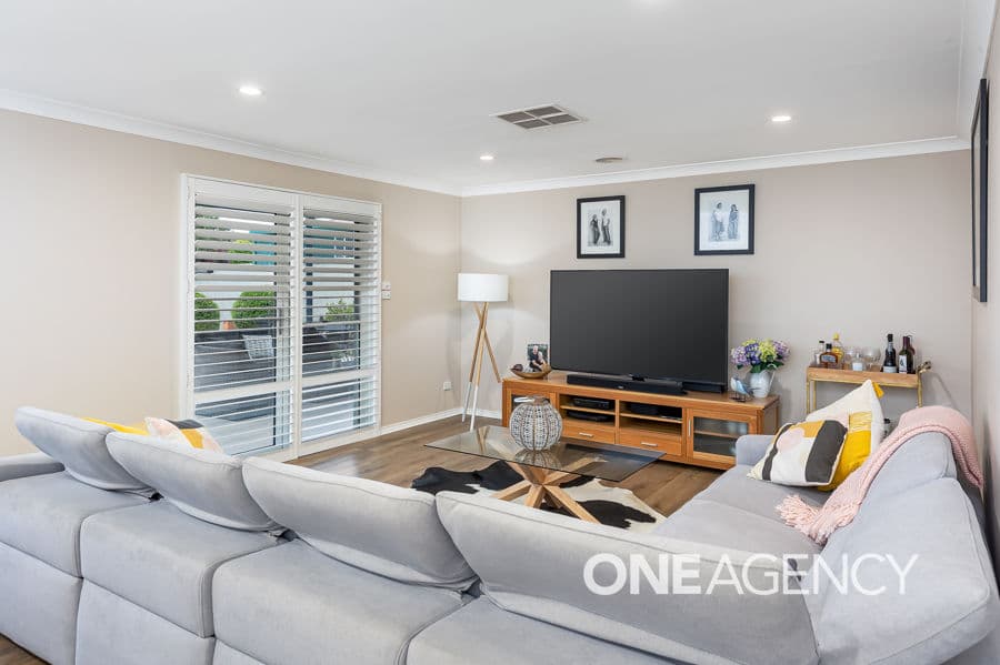 8 YARRAWAH Crescent, Bourkelands, Bourkelands - Thumbnail 5