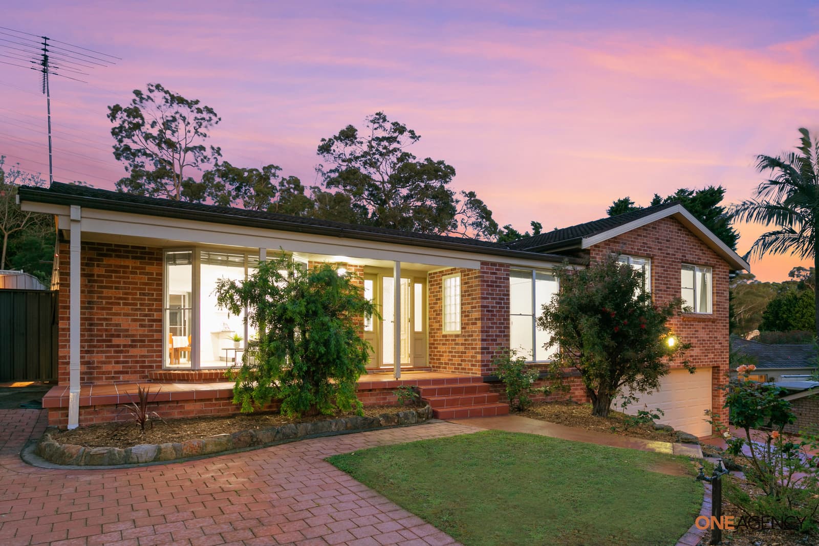 69 Brushwood Drive, Alfords Point, Alfords Point - Image 1