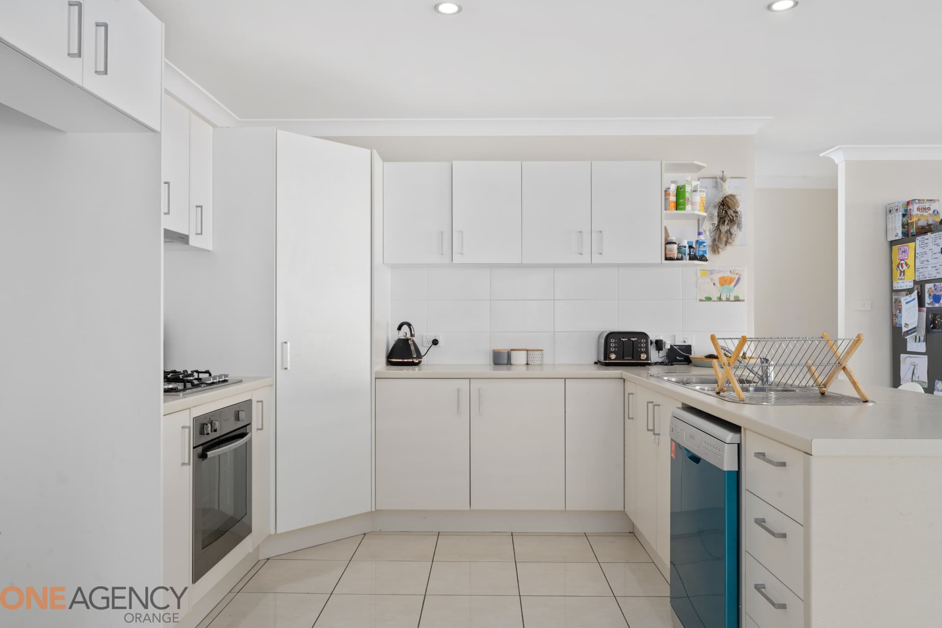 29 Pippin Way, Orange, Orange - Thumbnail 2