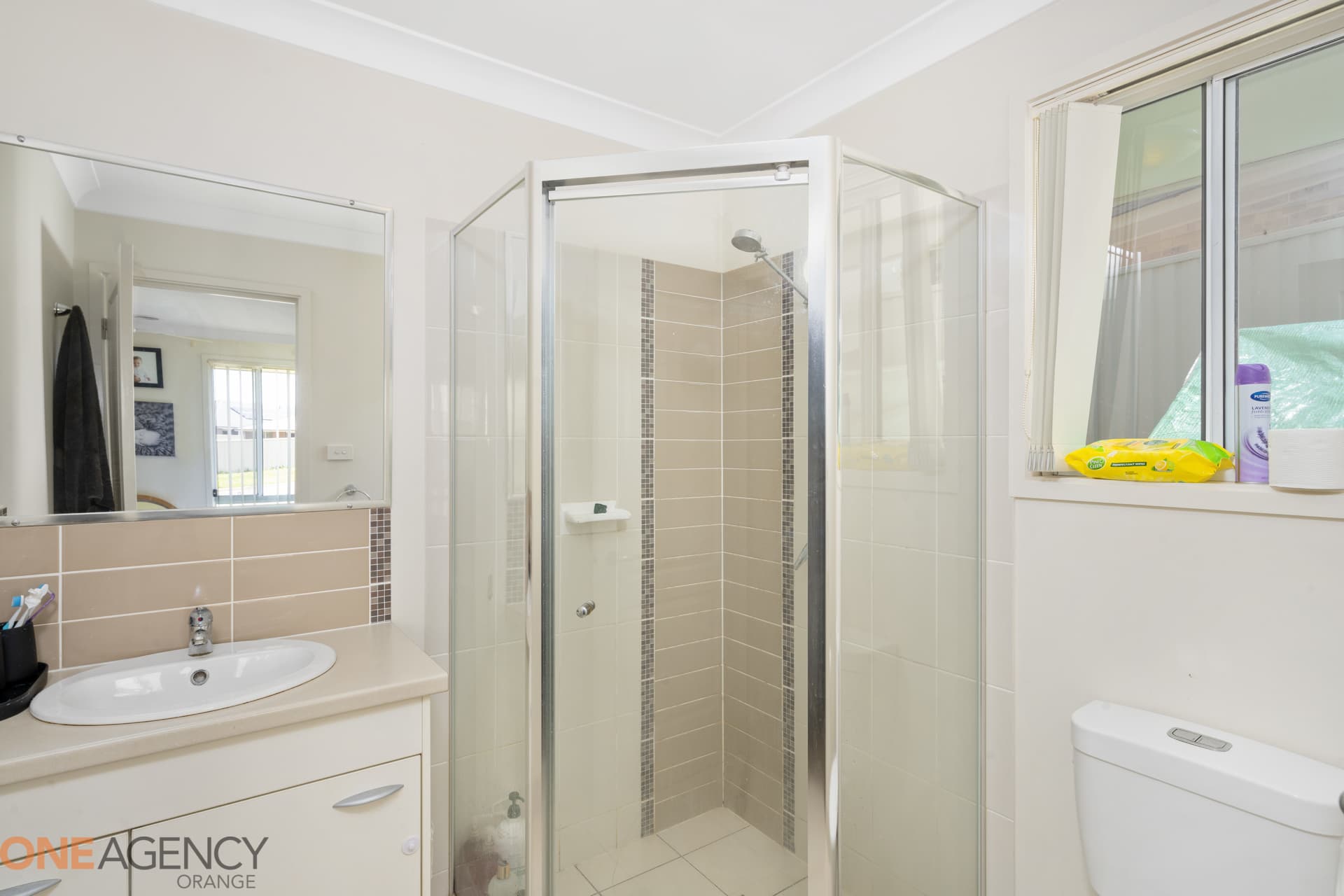 29 Pippin Way, Orange, Orange - Thumbnail 7