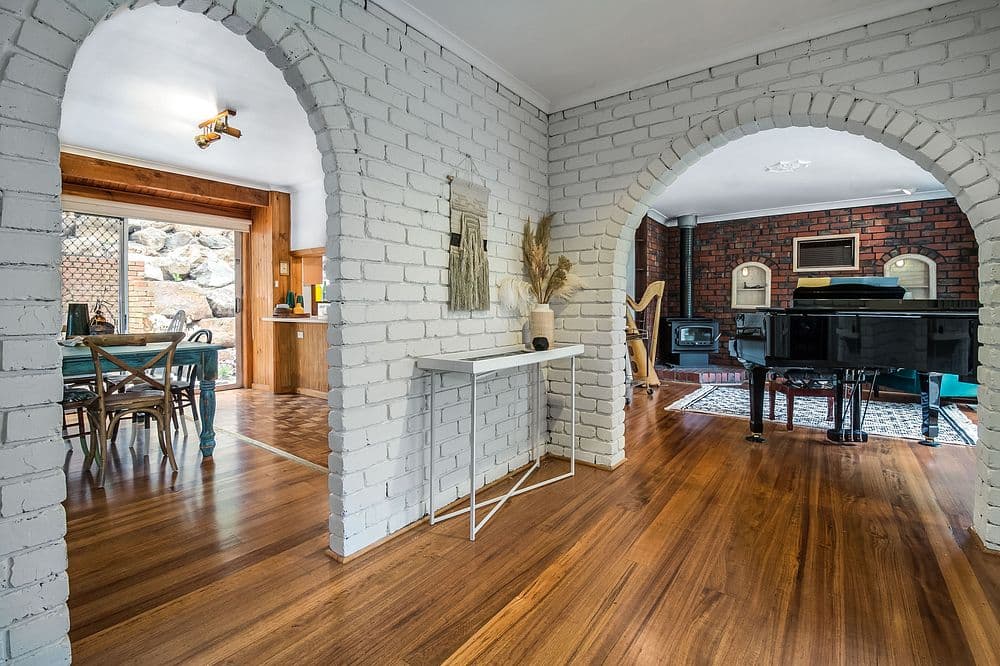 2 Alpine Avenue, Upwey, Upwey - Thumbnail 4
