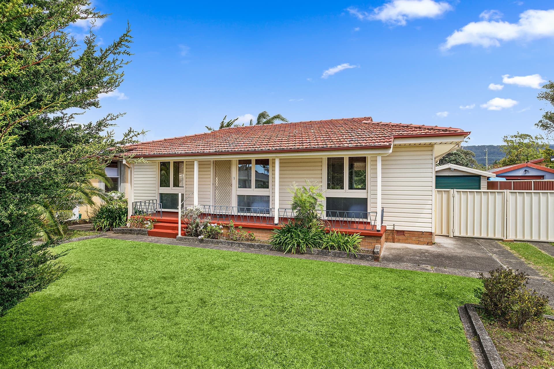 24 Gleeson Crescent, Bellambi, Bellambi - Thumbnail 2