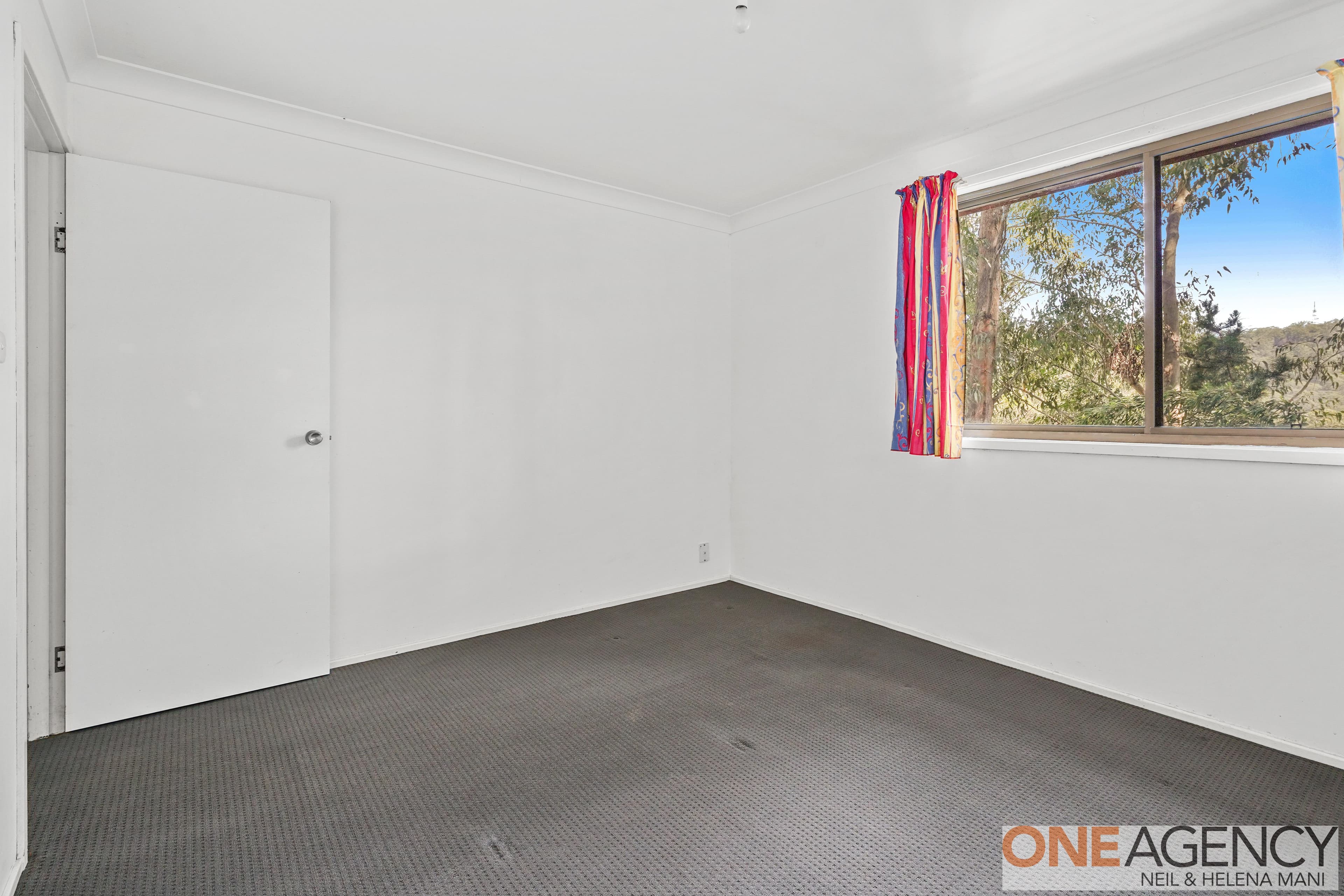 19 Oakglen Road, North Gosford, North Gosford - Thumbnail 7