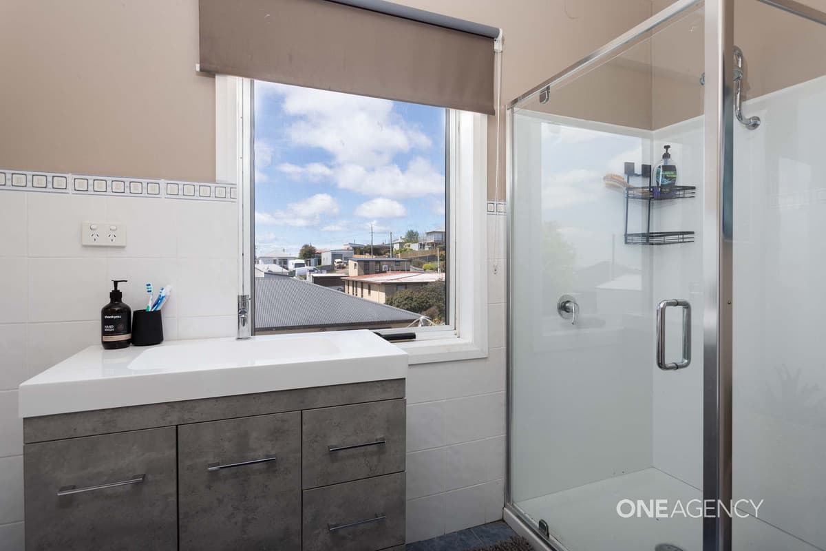 1/17 Monnington Street, Upper Burnie, Upper Burnie - Thumbnail 8