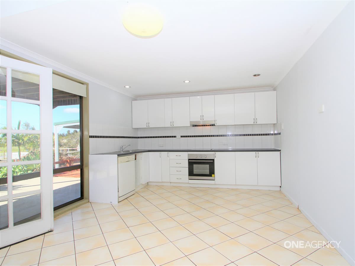51 Kingfisher Drive, River Heads, River Heads - Thumbnail 7