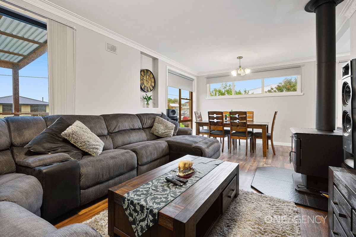 10 Roslyn Avenue, Romaine, Romaine - Thumbnail 6