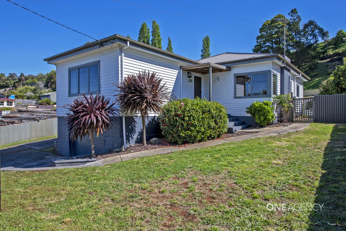 16 Old Surrey Road, Emu Heights, Emu Heights - Image 1