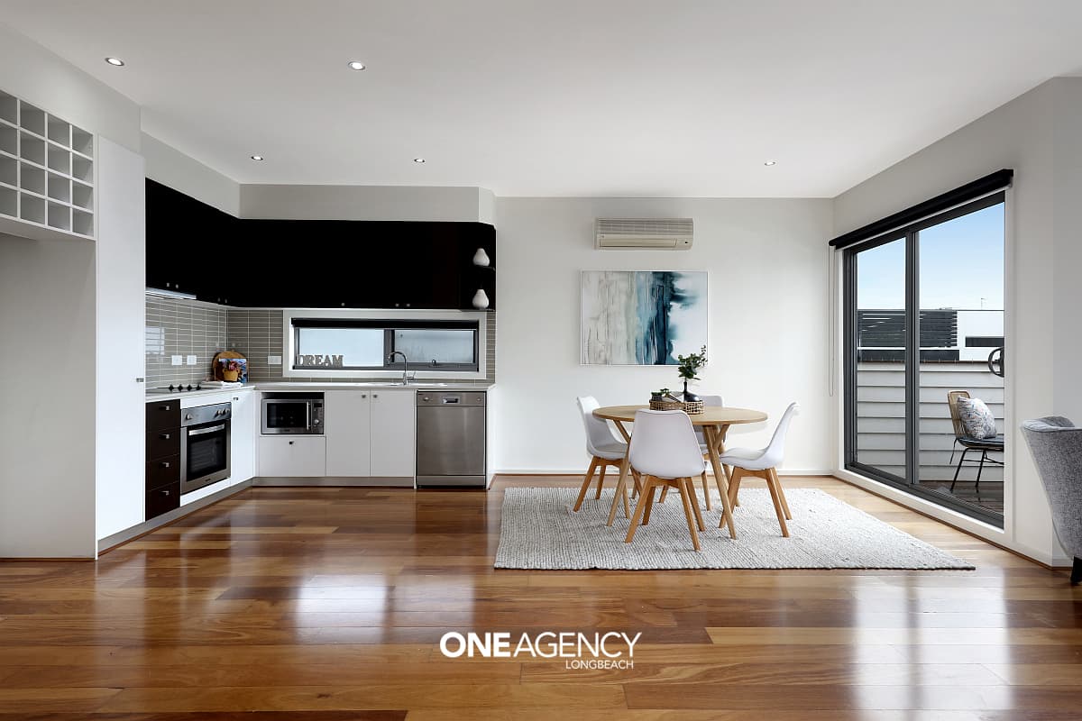 12/1A Thames Promenade, Chelsea, Chelsea - Image 1