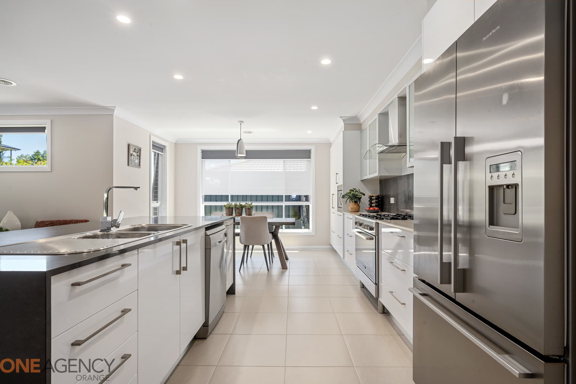 41 Pippin Way, Orange, Orange - Thumbnail 2