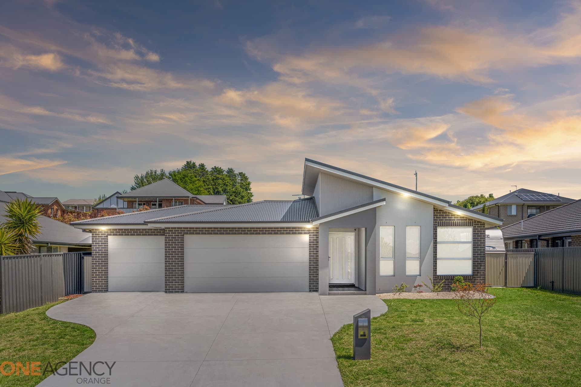 41 Pippin Way, Orange, Orange - Image 1
