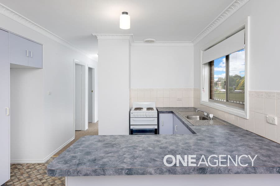 4/6 CYPRESS Street, Forest Hill, Forest Hill - Thumbnail 3