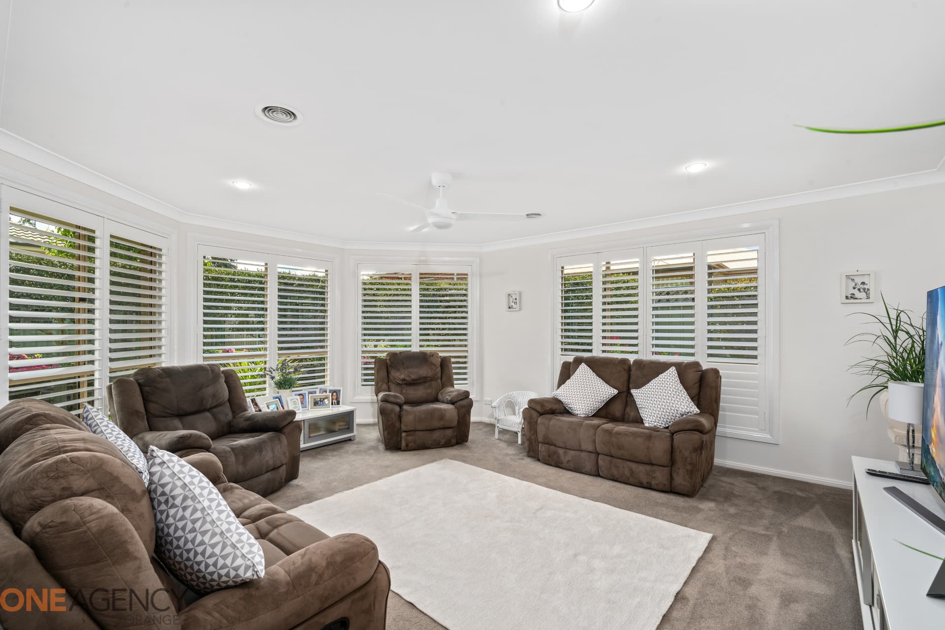 8 Magnolia Way, Orange, Orange - Thumbnail 6